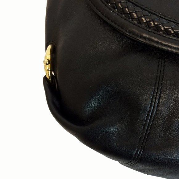 MICHAEL KORS Skorpios Flap Leather Shoulder Bag - Picture 9 of 11